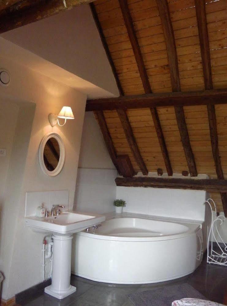 Domaine Du Moulin De Champie - Versailles - Gites & Suites Feucherolles Exteriér fotografie