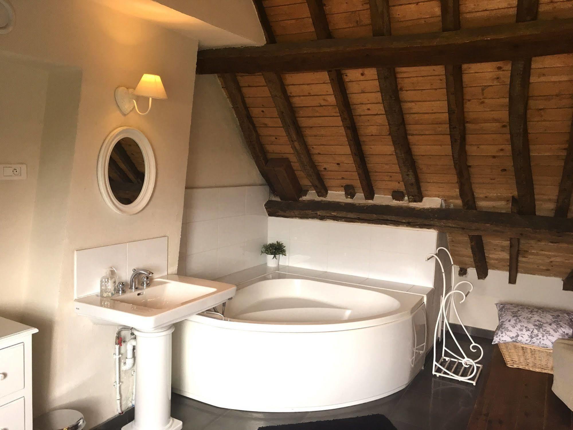 Domaine Du Moulin De Champie - Versailles - Gites & Suites Feucherolles Exteriér fotografie