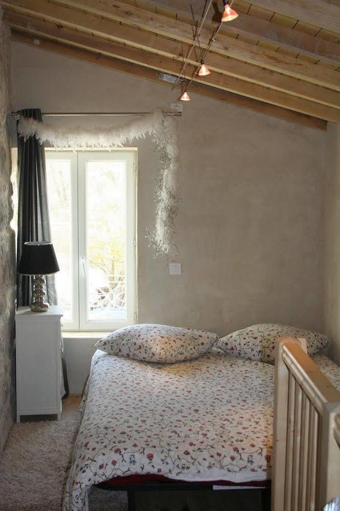 Domaine Du Moulin De Champie - Versailles - Gites & Suites Feucherolles Exteriér fotografie